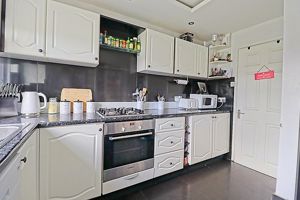 Kitchen- click for photo gallery